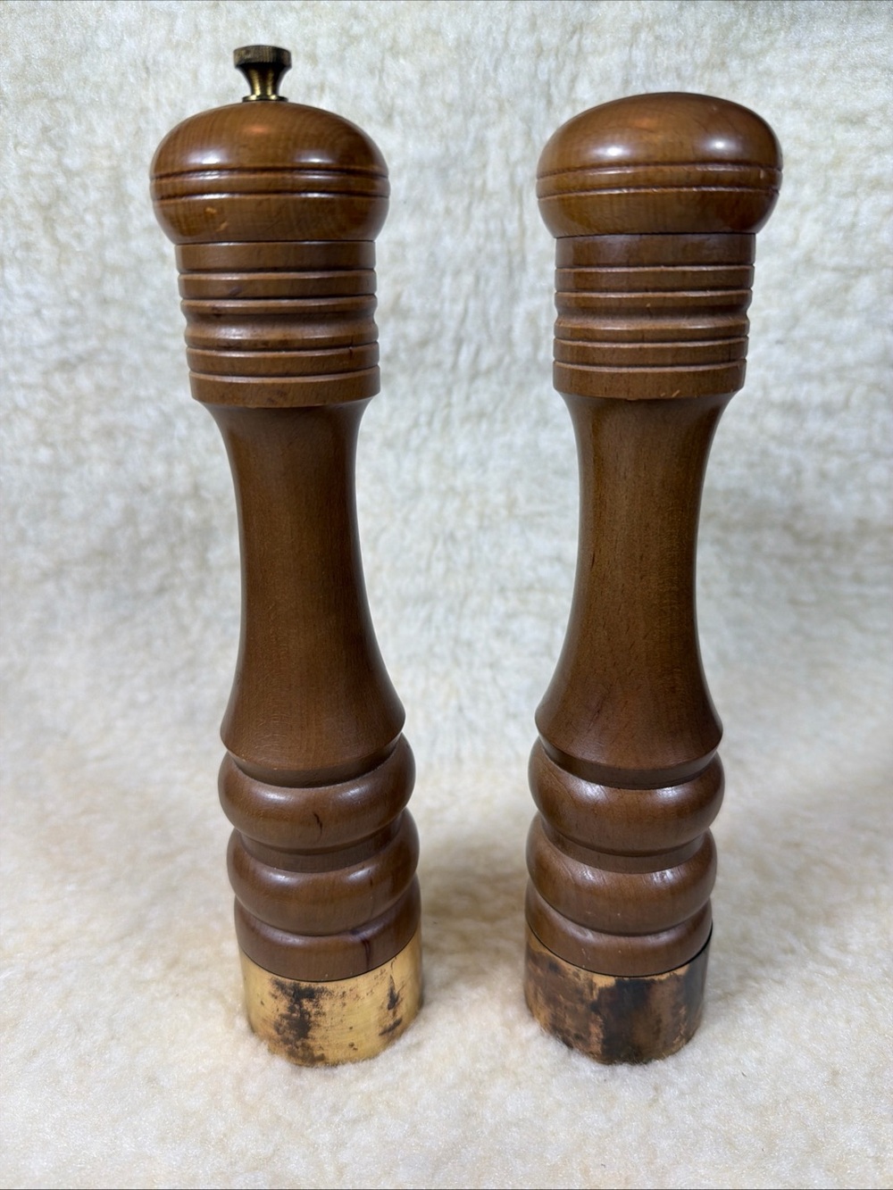 Nasco Vintage Salt and Pepper Grinder Shaker Set